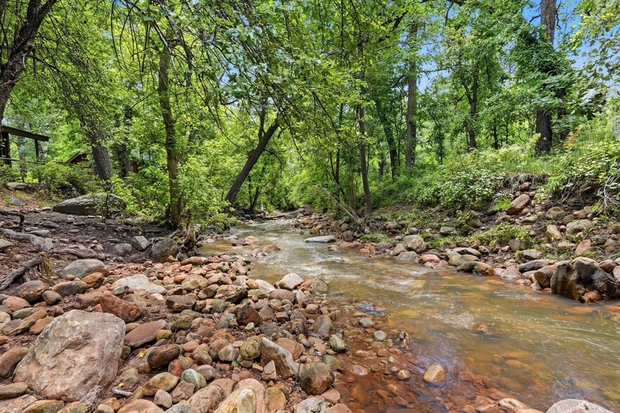 More Photos Of 1355 E Christopher Creek Loop, Payson Hotel For Sale