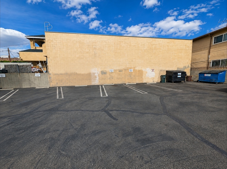 More Photos Of 2645-2649 W Pico Blvd, Los Angeles Storefront Retail Residential For Lease