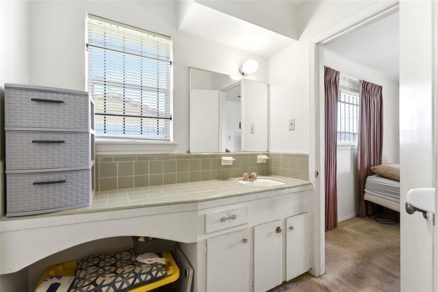 More Photos Of 3139 Jeanetta St, Houston Specialty For Sale