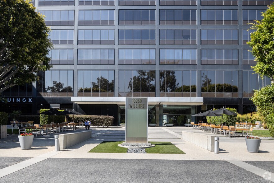More Photos Of 10940 Wilshire Blvd, Los Angeles Office For Lease