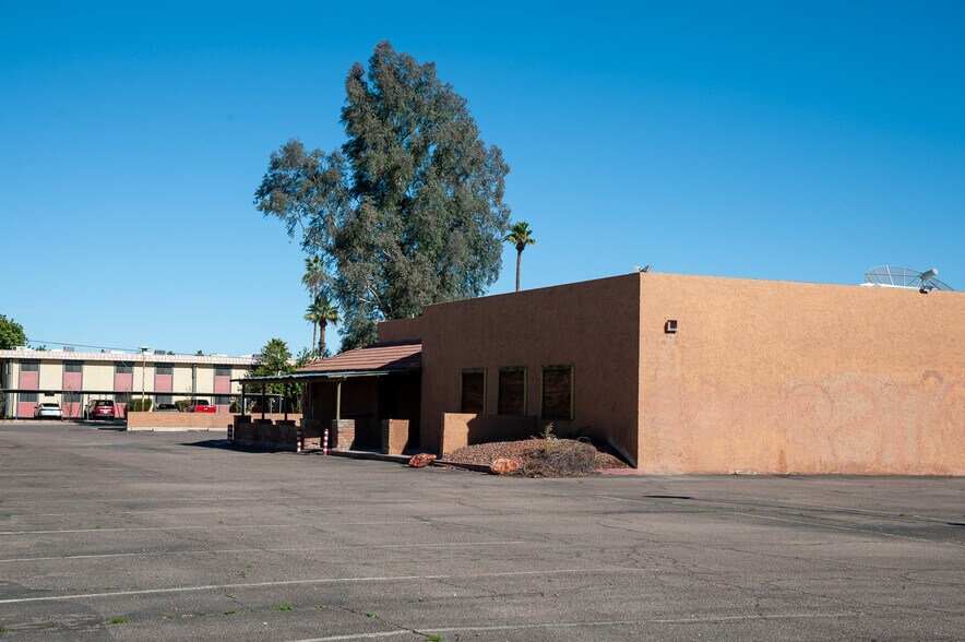 More Photos Of 1123 W Broadway Rd, Tempe Manufacturing For Sale