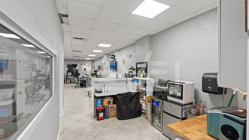 More Photos Of 3015 N Ocean Blvd, Fort Lauderdale Apartments For Sale
