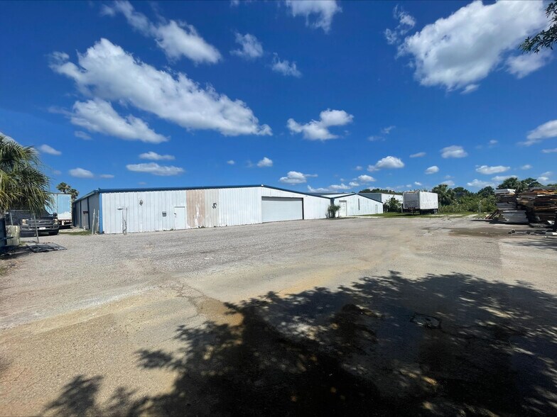 More Photos Of 12620 S US Hwy 41, Gibsonton Industrial For Sale