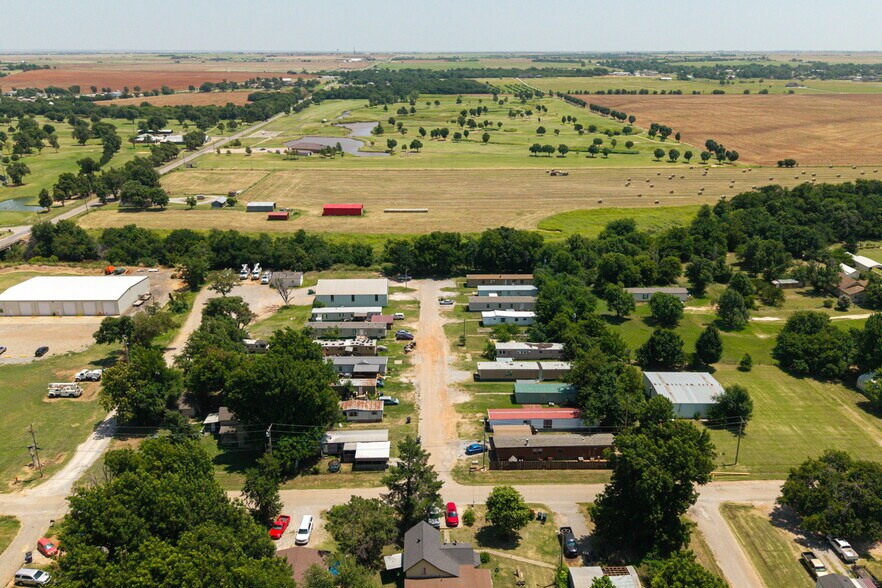More Photos Of 603 S 3rd St, Kingfisher Manufactured Housing Mobile Home Park For Sale