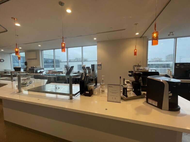 More Photos Of 27 Fasken Dr, Toronto Office For Sale