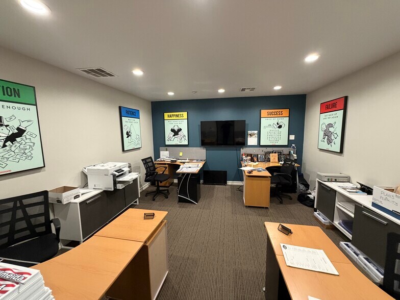 More Photos Of 5802 E Princeton Ave, Fresno Warehouse For Lease