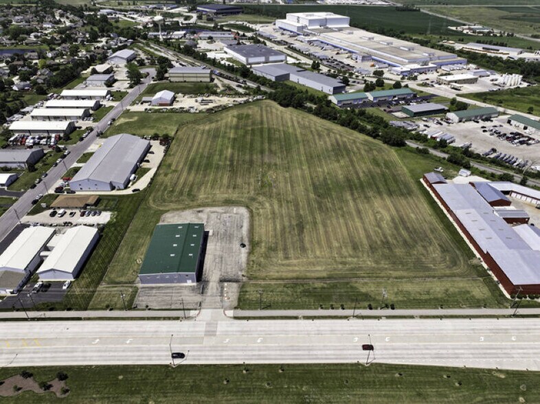 More Photos Of 115 S Ridge Rd, Minooka Warehouse For Sale