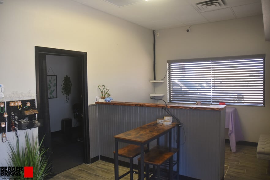 More Photos Of 2516 Southern Blvd, Rio Rancho Freestanding For Sale