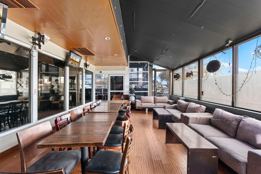 More Photos Of 1120 S Dobson Rd, Mesa Restaurant For Sale