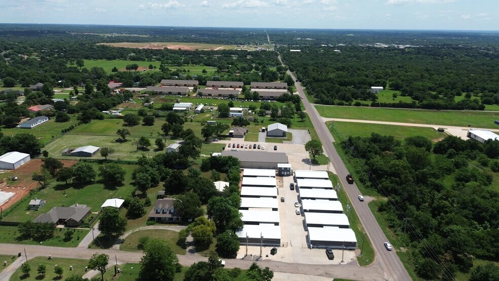 More Photos Of 3275 E Waterloo Rd, Edmond Warehouse For Sale