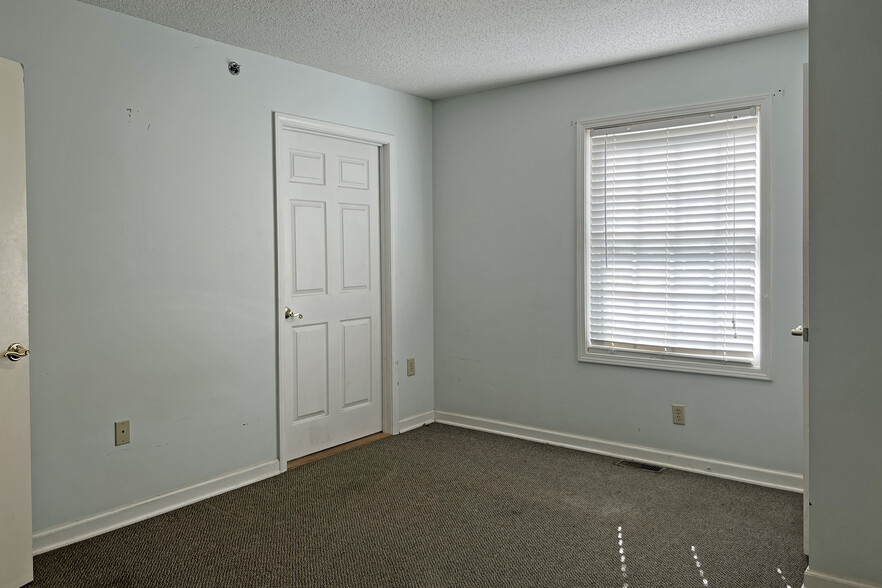 More Photos Of 1119 Brookhaven Rd, Franklin Healthcare For Sale