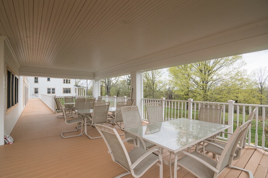 More Photos Of 154 S Mountain Rd, Northfield Schools For Sale