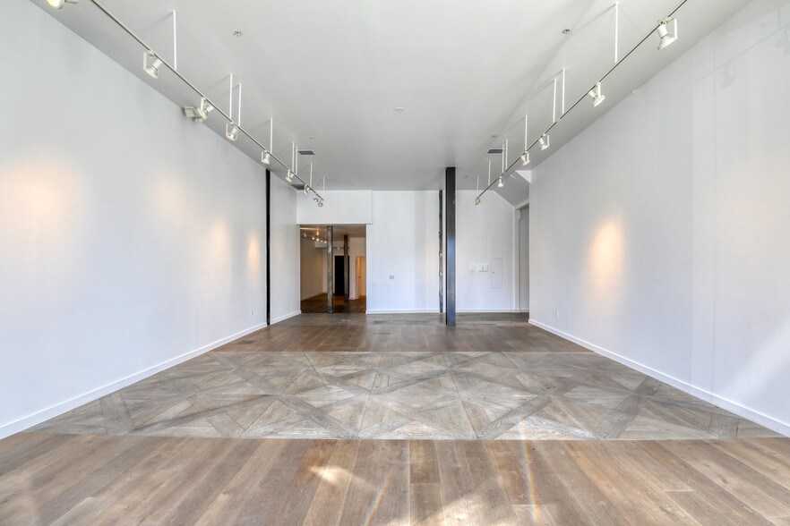 More Photos Of 8501-8511 Melrose Ave & 603-615 La Cienega Blvd, West Hollywood Storefront For Lease