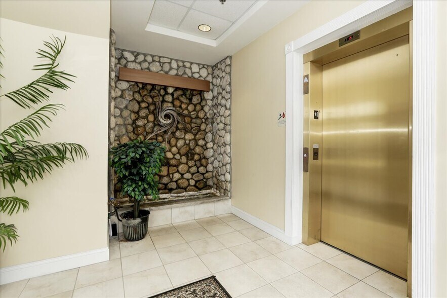 More Photos Of 807 Mantoloking Rd, Brick Office For Sale