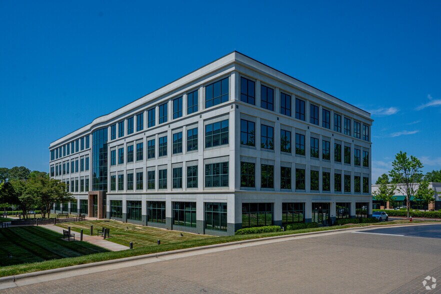 More Photos Of 8020 Arco Corporate Dr, Raleigh Unknown For Lease