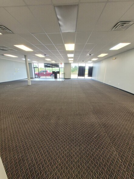 More Photos Of 100 Kingsbury Blvd, Fredericktown Storefront Retail Office For Sale