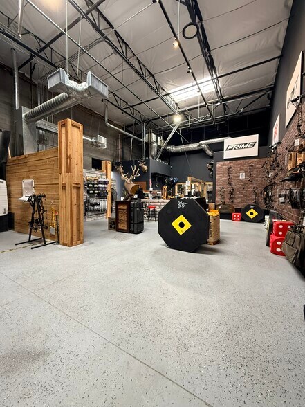 More Photos Of 650 N 137th Ave, Goodyear Light Distribution For Sale