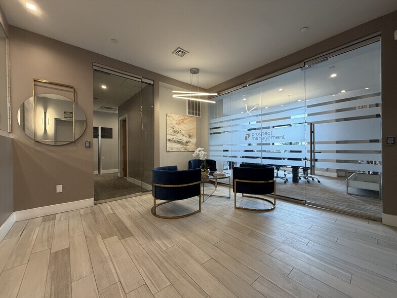 More Photos Of 101 Broadway, Brooklyn Office For Lease