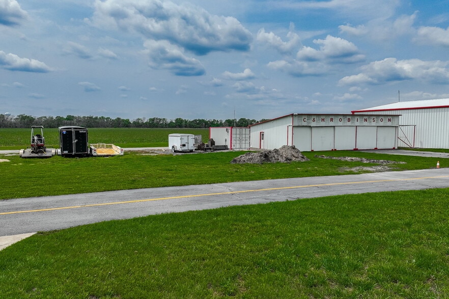 More Photos Of 7015 S 143rd St E, Derby Airplane Hangar For Sale