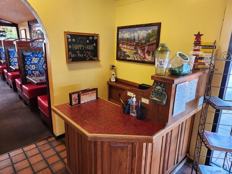 More Photos Of 2365 Esplanade Rd, Chico Restaurant For Sale