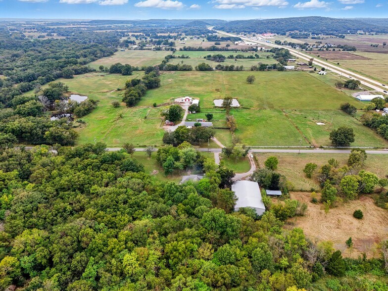 More Photos Of 175 S 428, Pryor Warehouse For Sale
