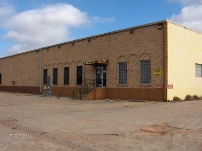 More Photos Of 1814 N Market St, Shreveport Manufacturing For Sale