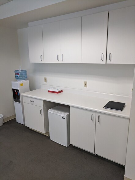 More Photos Of 2900 Whipple Ave, Redwood City Medical For Lease