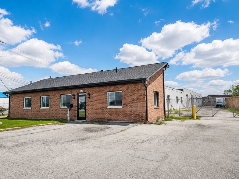 More Photos Of 26272 Groesbeck Hwy, Warren Warehouse For Sale