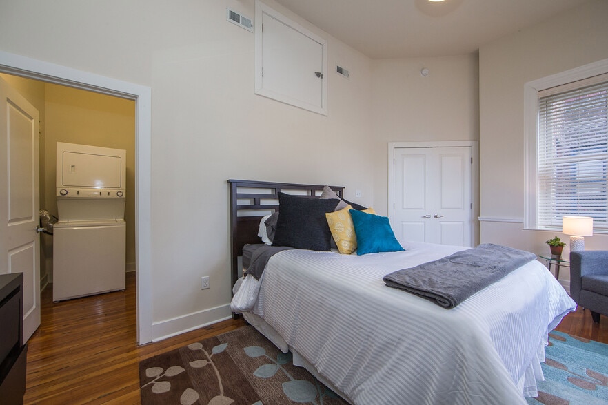 More Photos Of 213 E Broad St, Richmond Apartments For Lease