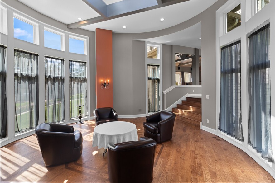 More Photos Of 8508 Il Route 120, Woodstock Specialty For Sale