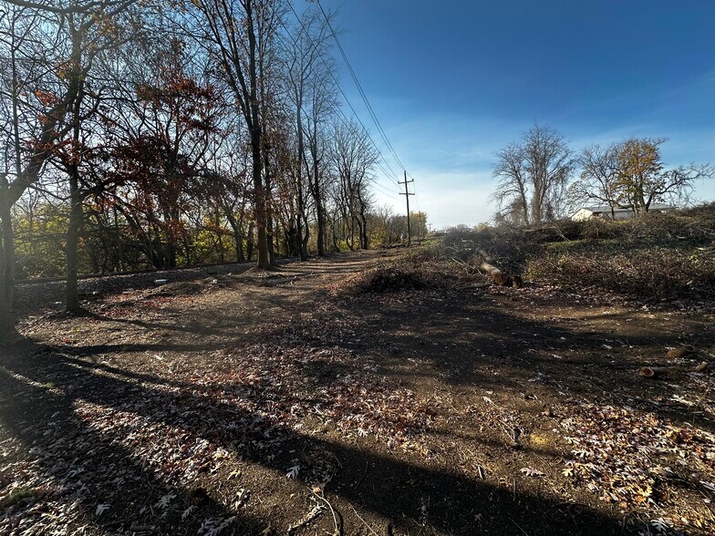 More Photos Of 651 Lincoln St, Oxford Land For Sale