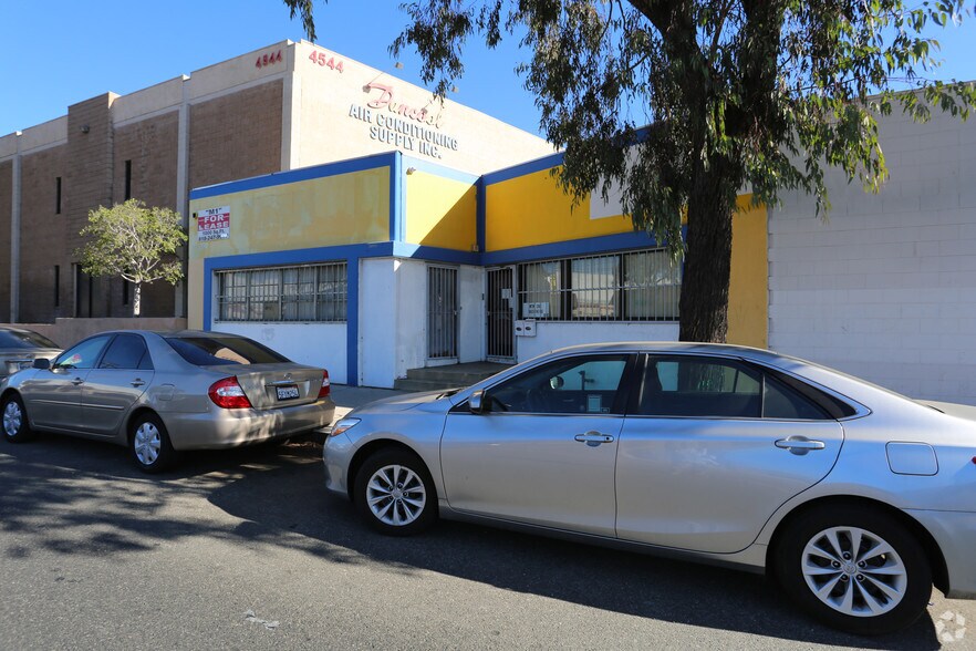More Photos Of 4528 San Fernando Rd, Glendale Manufacturing For Lease