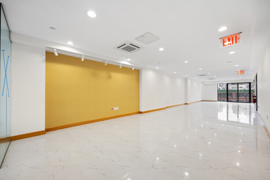 More Photos Of 78 Bowery, New York Medical For Sale