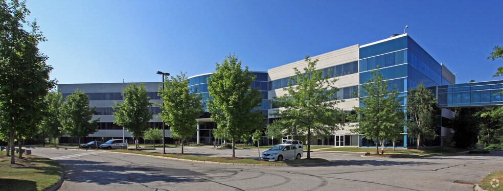 More Photos Of 174 Middlesex Tpke, Bedford Office For Lease