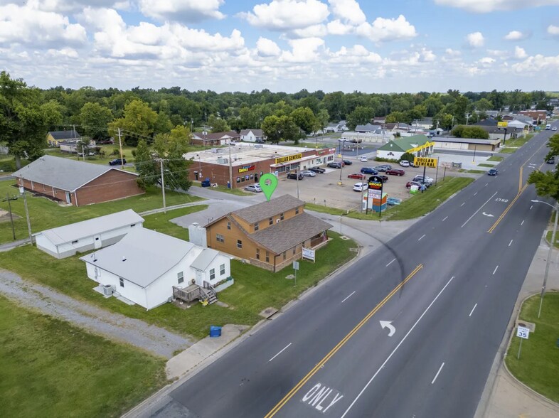 More Photos Of 1201 S Park Ave, Herrin Office For Sale