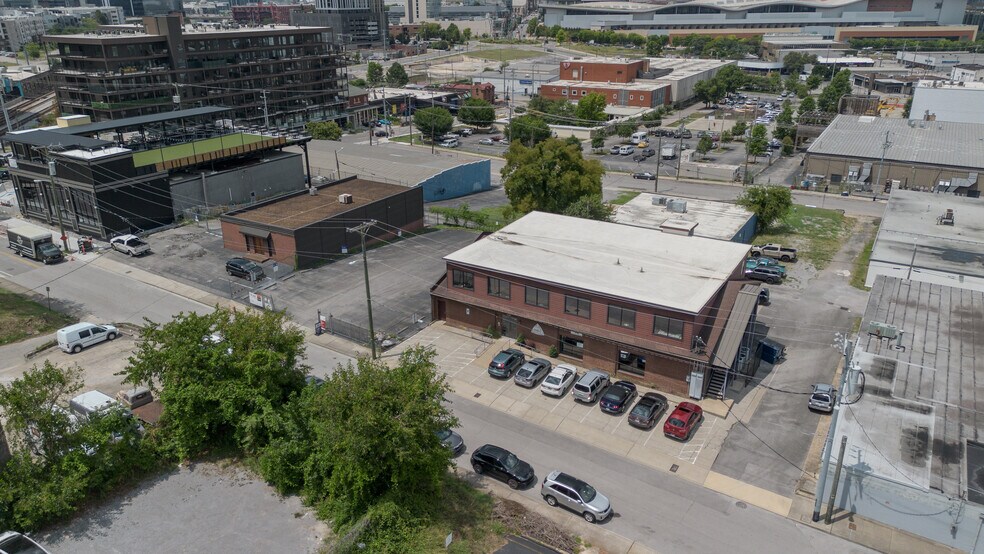 More Photos Of , Nashville Unknown For Sale