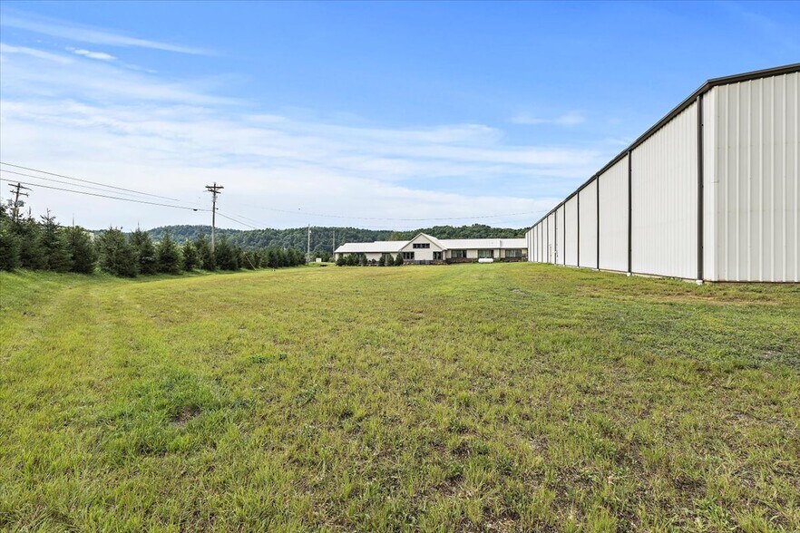 More Photos Of 241 Industrial Park Rd, Mountain City Warehouse For Sale