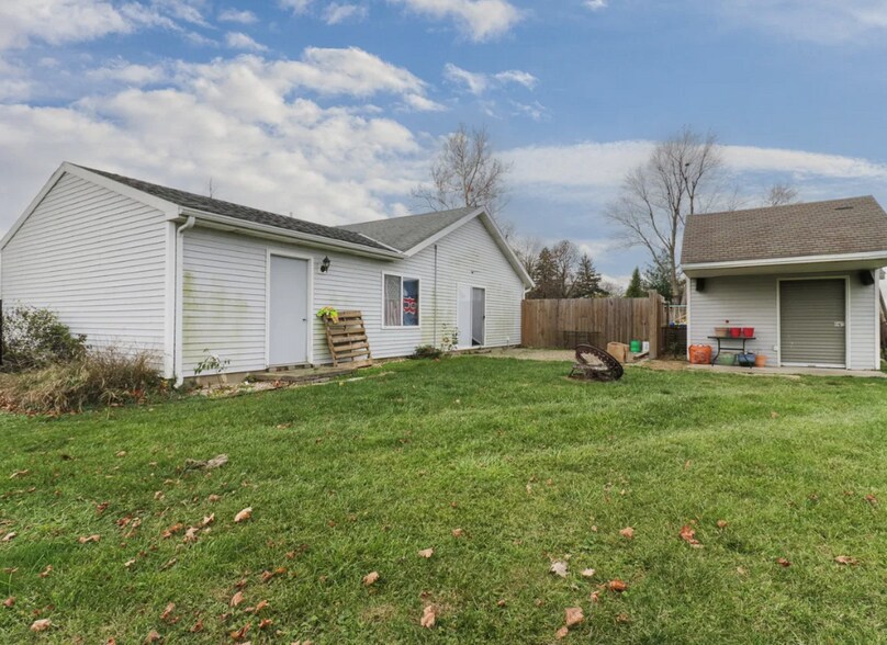 More Photos Of 311 McKinley St, Deer Creek Apartments For Sale