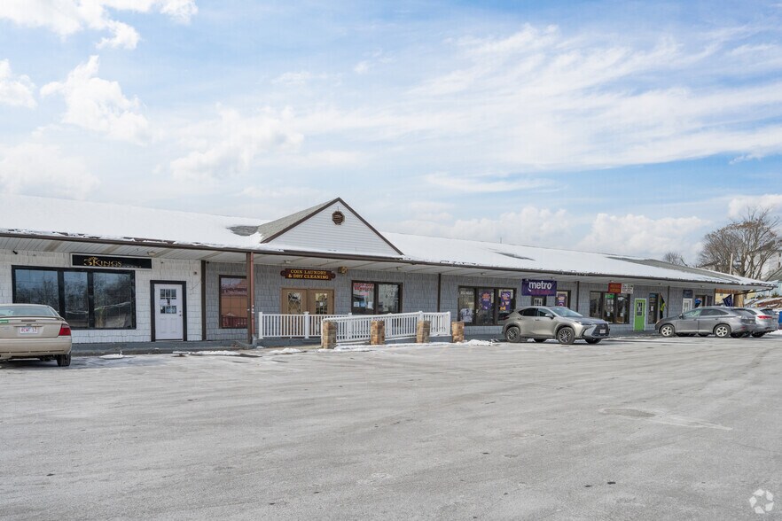 More Photos Of 118 Cambridge St, Worcester Unknown For Lease