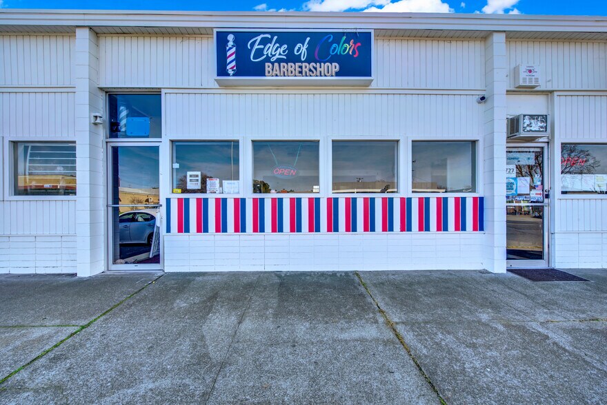 More Photos Of 1727-1731 Springs Rd, Vallejo Freestanding For Sale