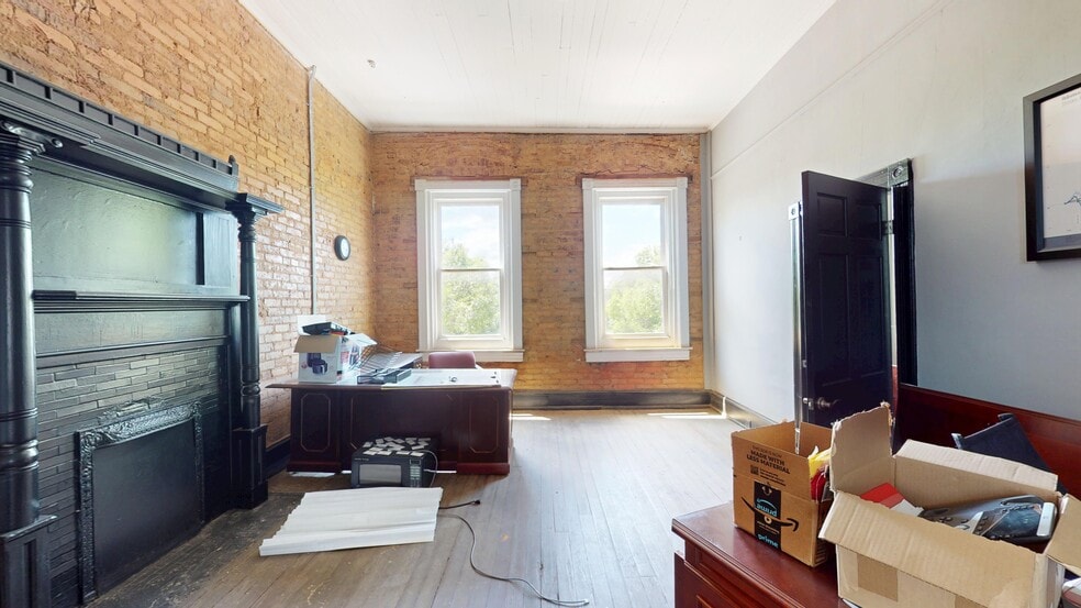 More Photos Of 110 N Broad St, Monroe Storefront Retail Office For Sale