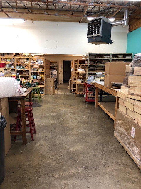 More Photos Of 3007-3023 S West Temple, Salt Lake City Light Manufacturing For Lease