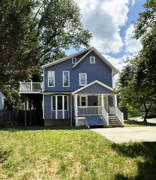 More Photos Of 7507 Dartmouth Ave, College Park Apartments For Sale