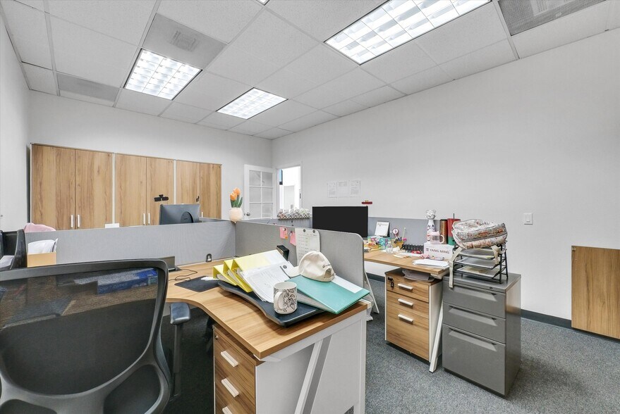 More Photos Of 3501 Hart Ave, Rosemead Office For Lease