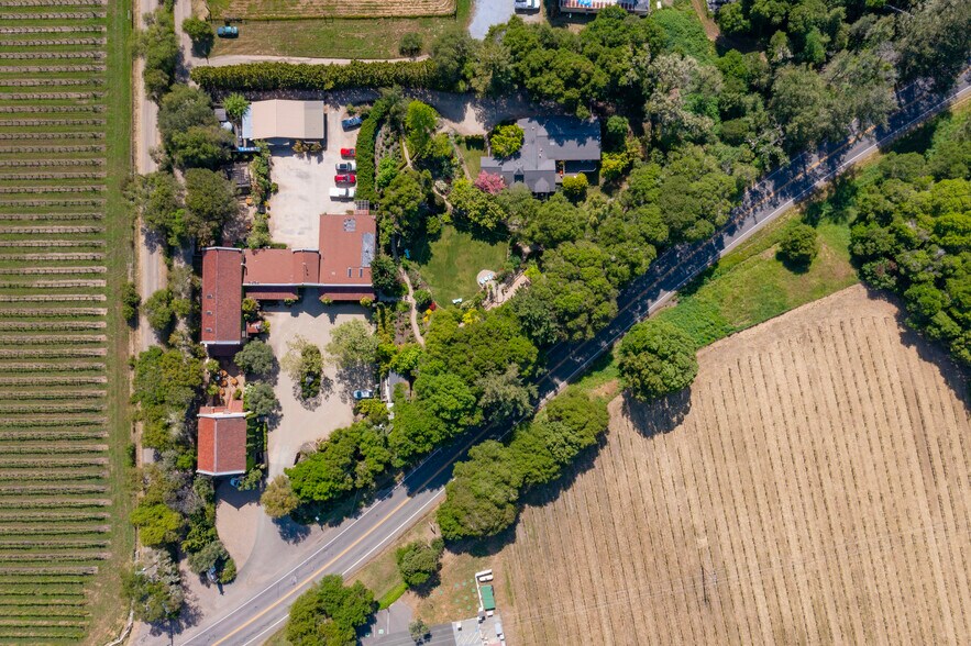 More Photos Of 9000 Highway 128, Philo Hotel For Sale