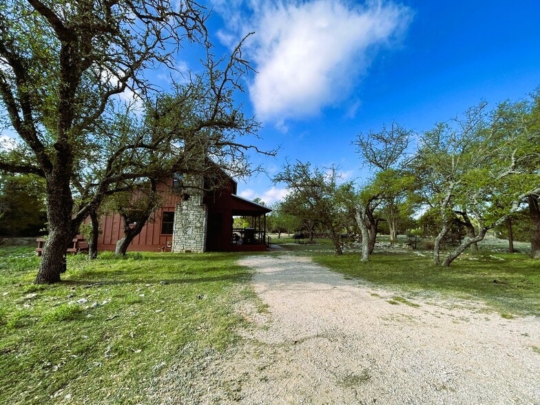More Photos Of 1400 Greer ln, Burnet Land For Sale