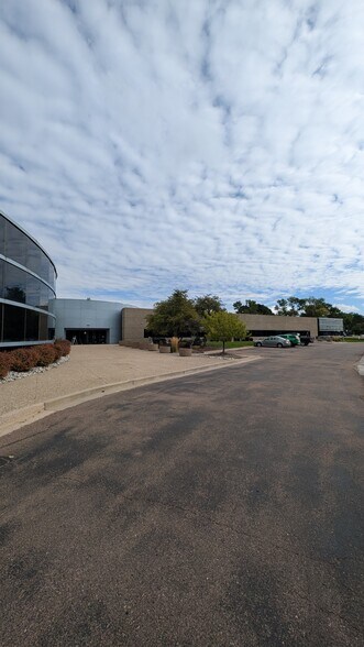 More Photos Of 980 Technology Ct, Colorado Springs Office For Lease