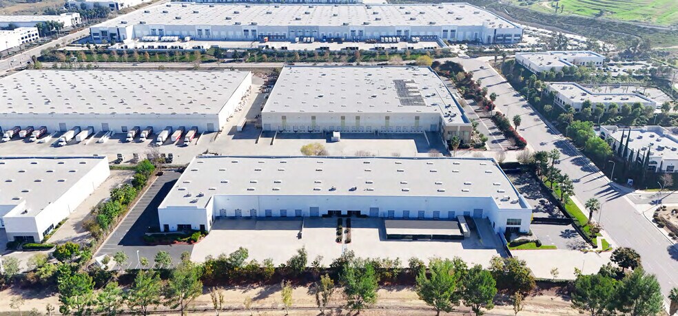 More Photos Of 601 Columbia Ave, Riverside Warehouse For Lease