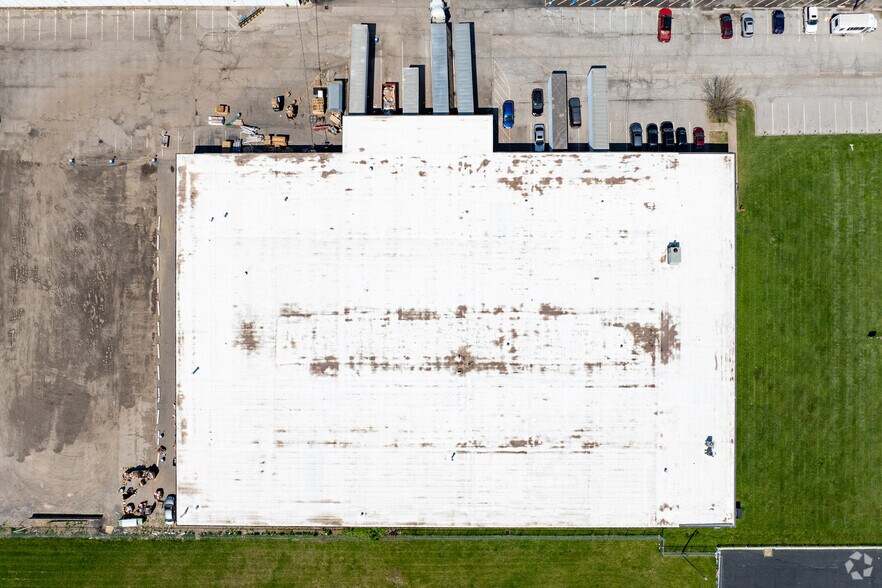 More Photos Of 195 Phillipi Rd, Columbus Warehouse For Lease