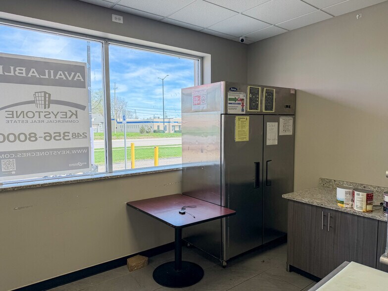 More Photos Of 31555 Mound Rd, Warren Coworking Space